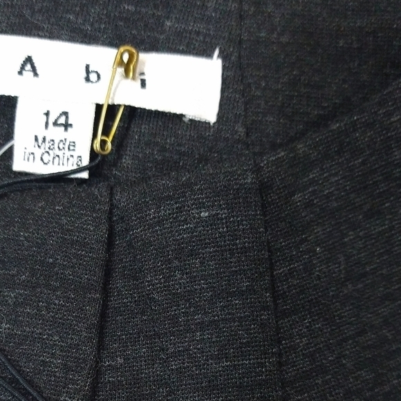 Cabi NWT 649 Perfect Shell Gray Ponte Sleeveless Top Business Casual Stretch - Picture 9 of 9